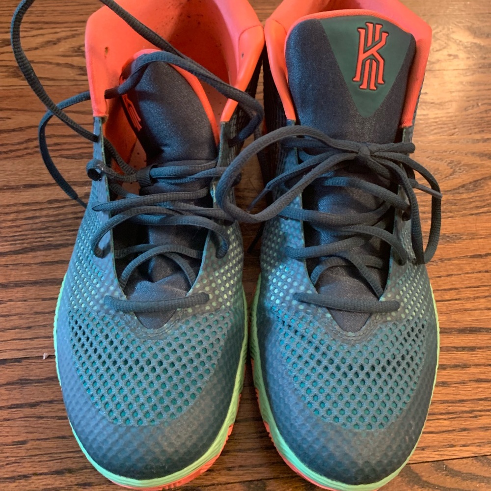 Nike Kyrie Irving 1